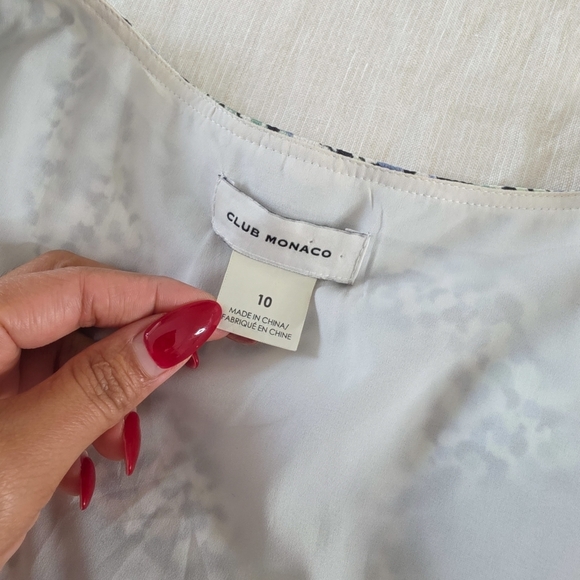 Club Monaco High-Low Easy Midi Wrap Dress in Abstract Polka Dot Print, Size 10 - Picture 13 of 16